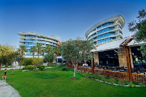 Hotel Baia Lara rentacar