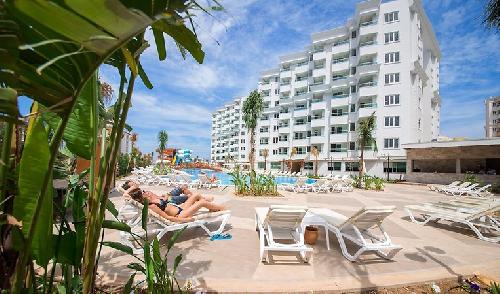 Lara Family Club hotel rentacar